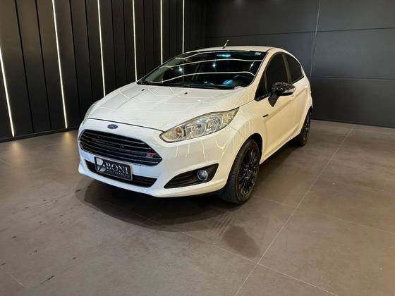 FORD FIESTA 1.6 TITANIUM PLUS HATCH 16V FLEX 4P POWERSHIFT FORD FIESTA 1.6 TITANIUM PLUS HATCH 16V FLEX 4P POWERSHIFT
